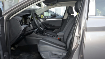 VW Sagitar Flyover 200TSI MT
